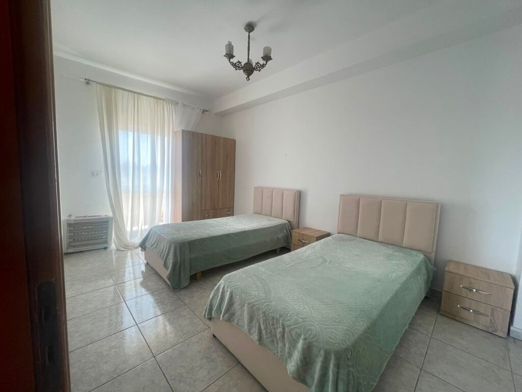 🏡 Jepet me qira apartament 2+1 në Rrugën Ramazan Farka, pranë Rruges Bardhyl