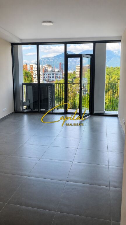 AMBIENTE COMMERCIALE IN AFFITTO 130 M2 LAKE VIEW RESIDENCE 2000 EURO