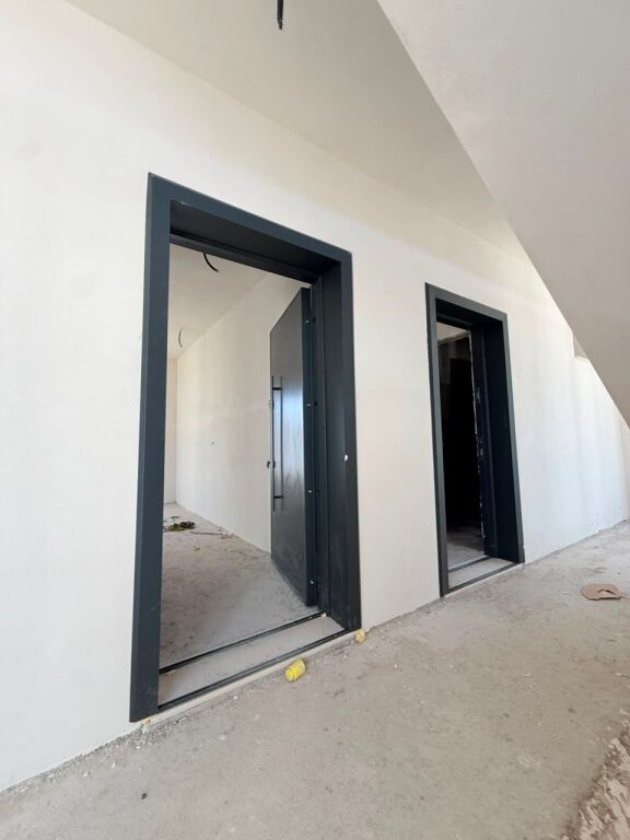 🏖️ APARTMENT 1+1 FOR SALE – RADHIMË, VLORË 🌊