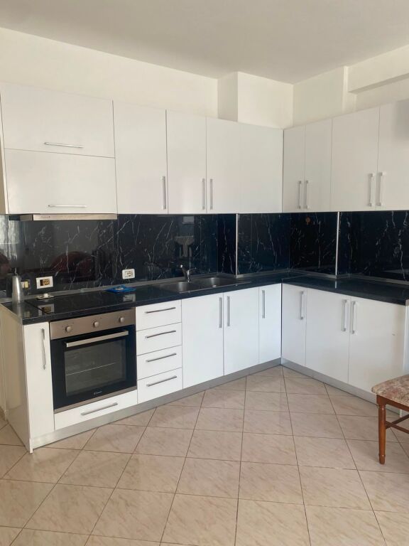 🏡 SHITET APARTAMENT 2+1 – PALLATET ÇABEJ, MISTO MAME