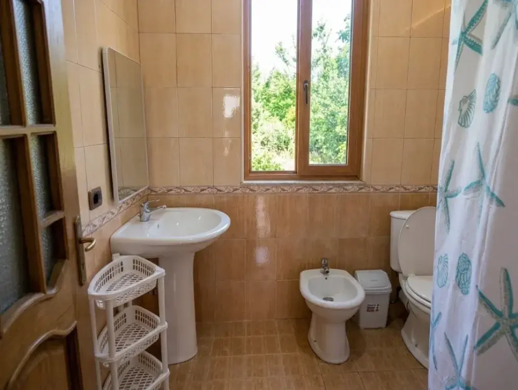 Qera | Shtëpi private 1 + 1 | Qytet Studenti | 300 €/muaj