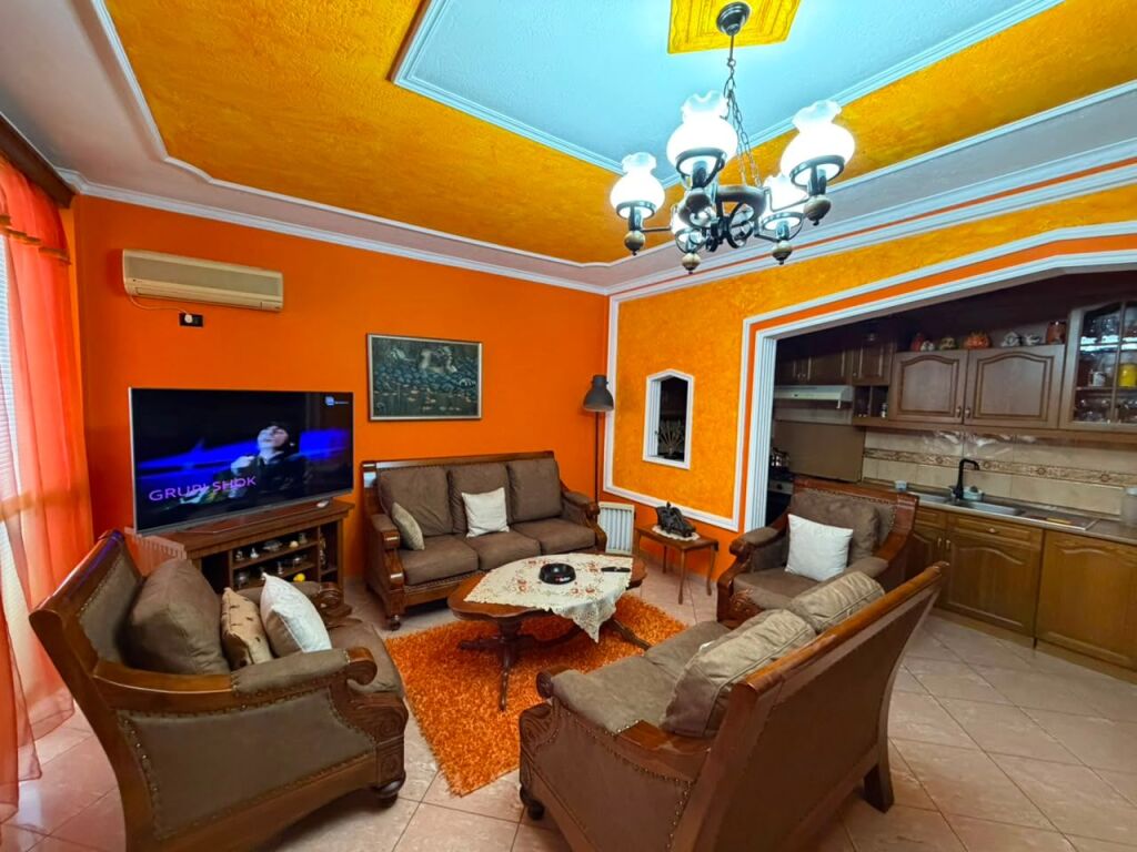 Apartment 2+1+2 for rent Kavaja street   Apartment 2+1+2 for rent, furnished, on Islam Alla street  Price: 80,000 lek / month
