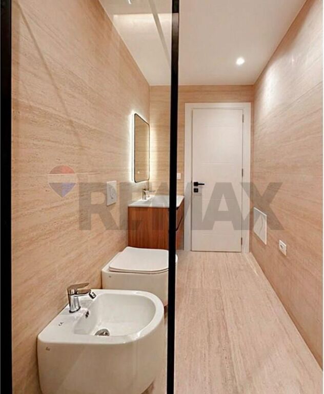 Shitet apartament 1+1 Liqeni i Thatë