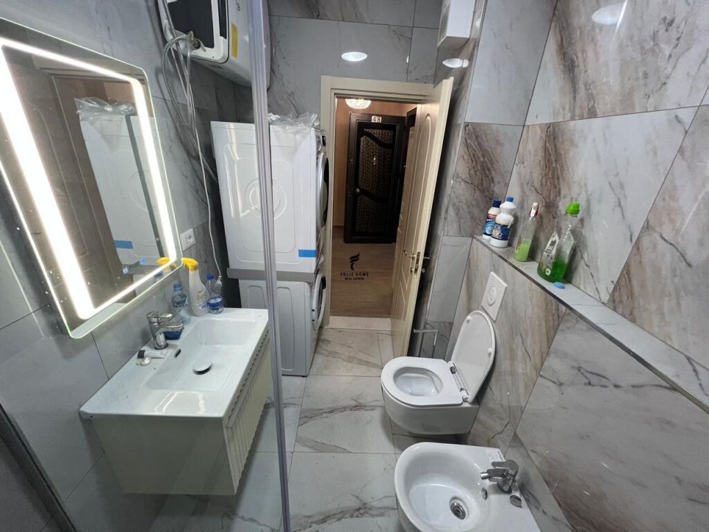 SHITET APARTAMENT 1+1 QENDER 24.500.000 LEKE FH-84256