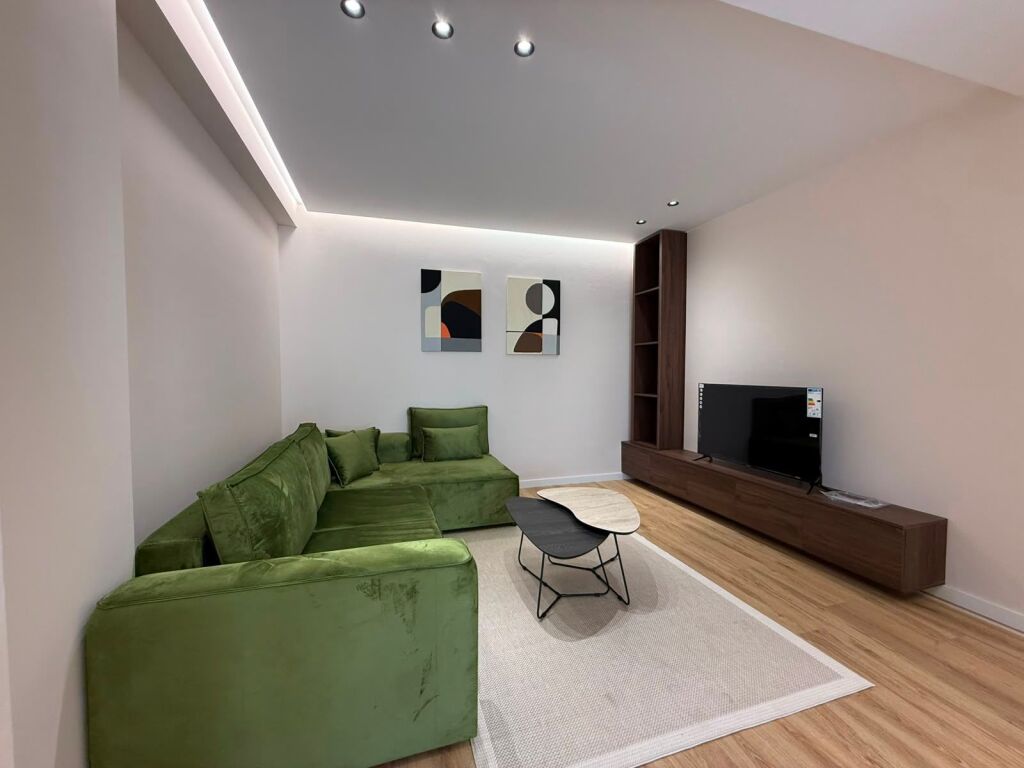 FOR SALE APARTMENT 1+1 UNAZA RE NEAR BAR ARTISTIT