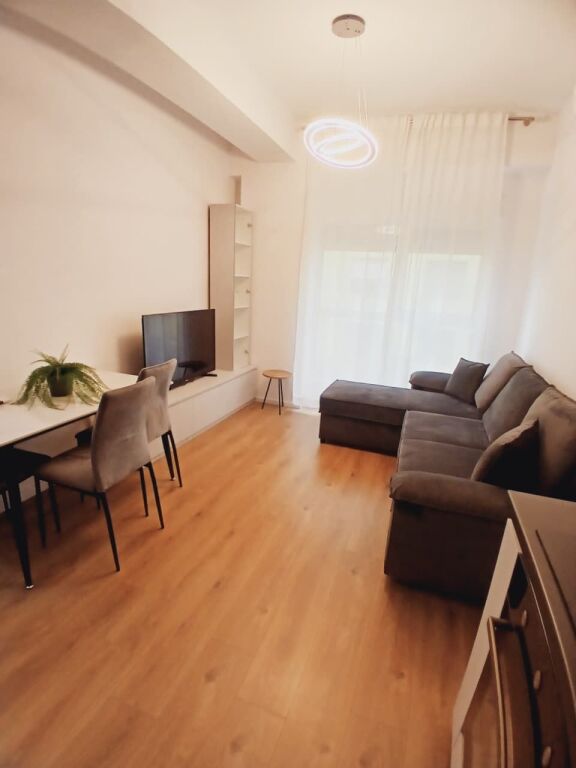 Jepet me qira 1+1,Rezidenca Kaim /Ali Dem ,42.000Leke i diskutueshem