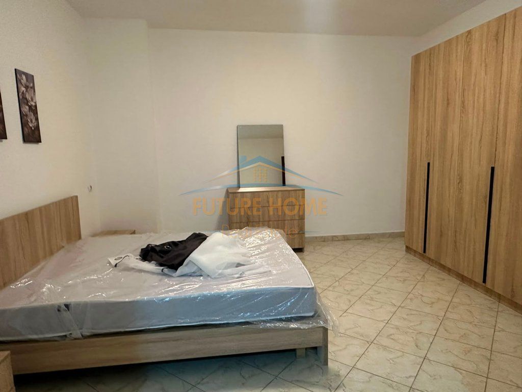 Qira,Apartament 2+1,Unaza Re !