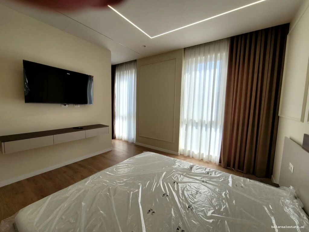 Vile 2 Kateshe Me Qera Tek Liqeni i Thate (ID BV22660) Tirane