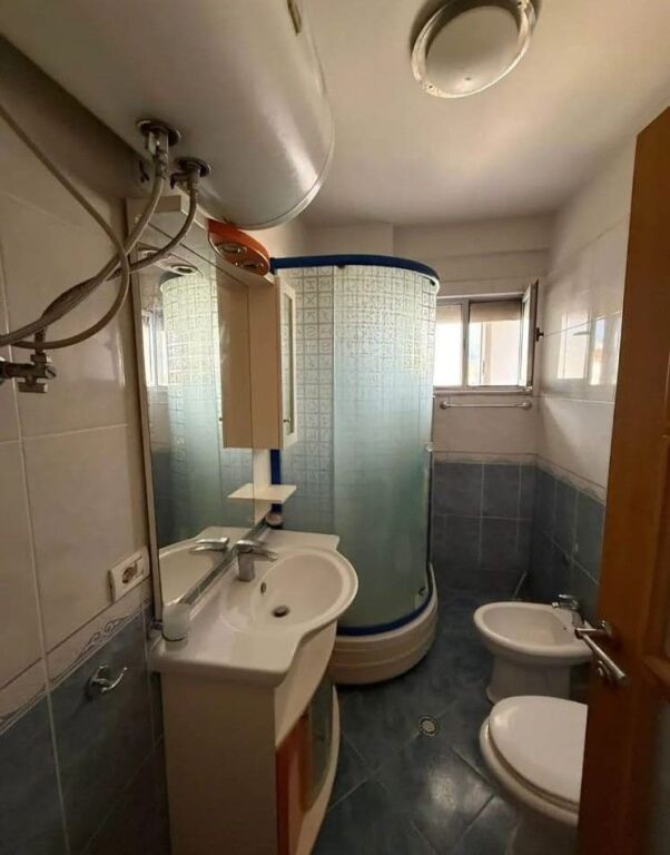 Apartment 2+1+2 for rent – Building with Arrow !
