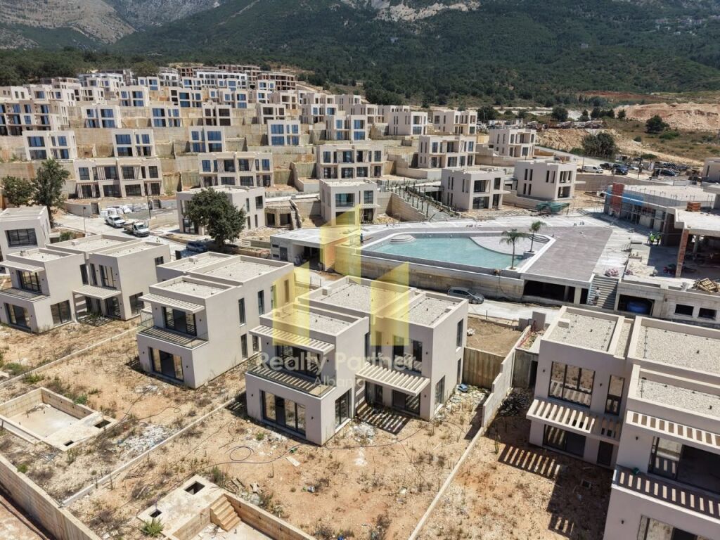 🌊 VILLA THAT OFFERS YOU TRUE LUXURY IN DRIMADH! 🏡