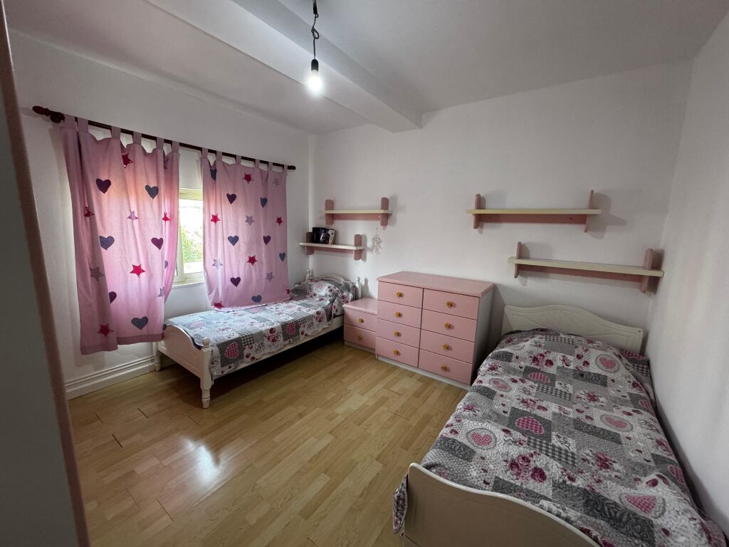 Pjese Vile  me qera 3+1 , Fresku 530€