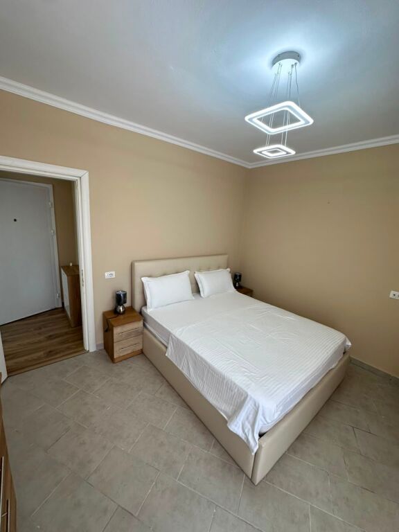 JEPET ME QERA APARTAMENT 2+1 NE ZONEN E VOLLGES, DURRES