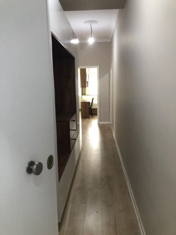 Apartament me qera