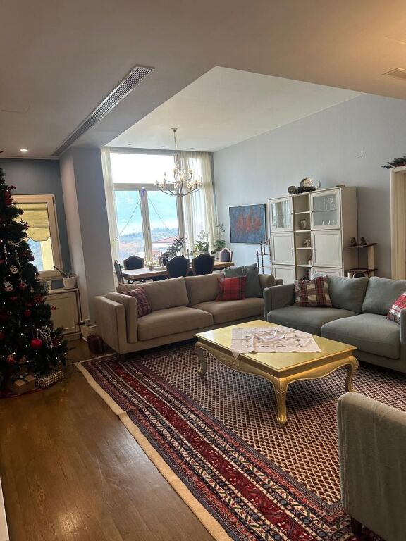 Apartment 3+1+2 for sale on Peti Street