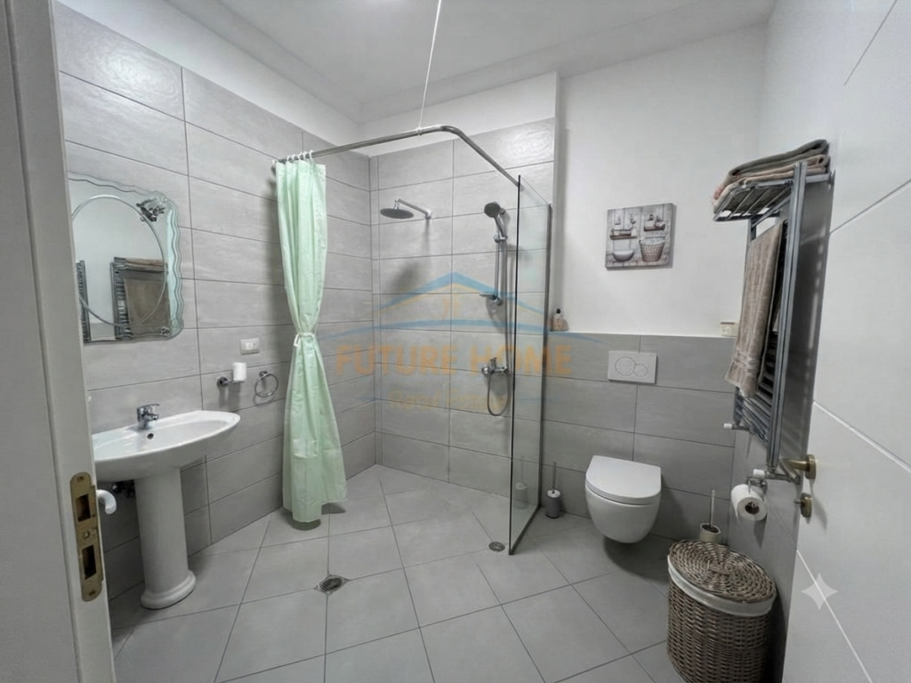 Affitto, Appartamento 2+1+2, Via Qemal Stafa, Tirana.