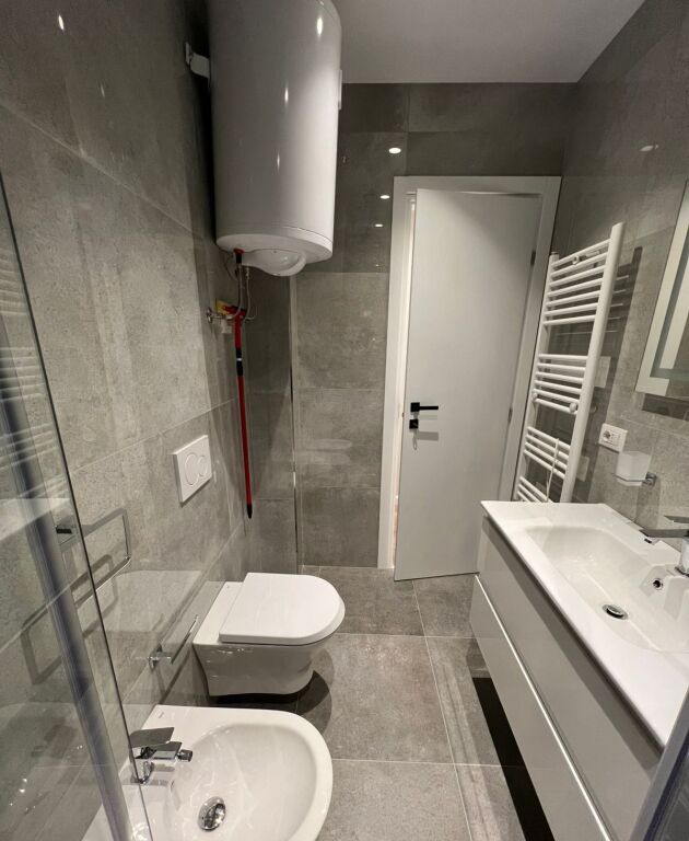 Rent | Apartament 2 + 1 | Ish Fusha e Aviacionit | 700 €/month