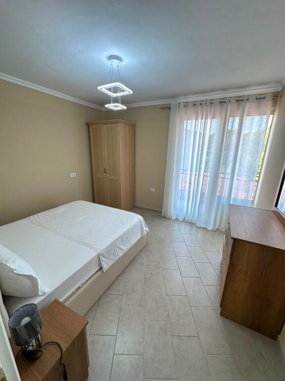 JEPET ME QERA APARTAMENT 2+1 NE ZONEN E VOLLGES, DURRES