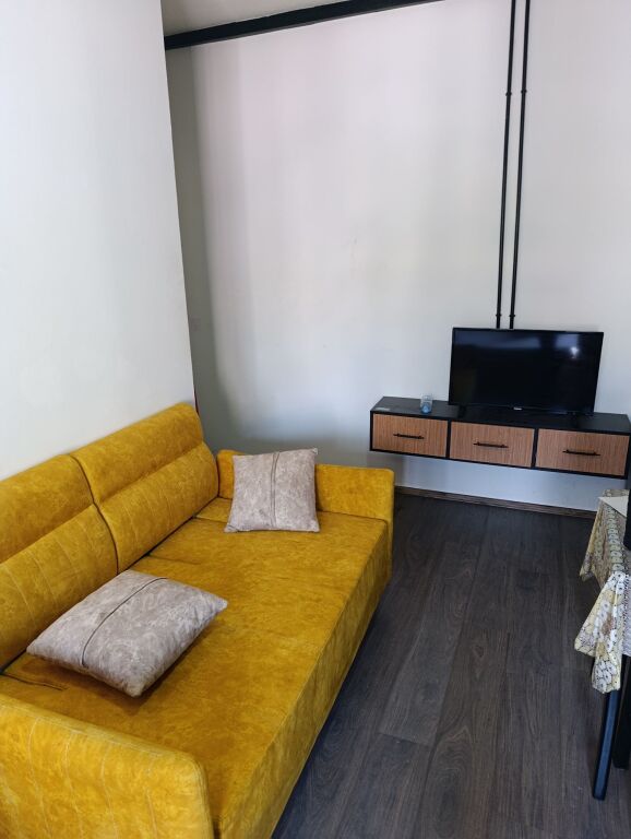 Qera | Garsoniere | Rruga 5 Maji | 250 €/muaj