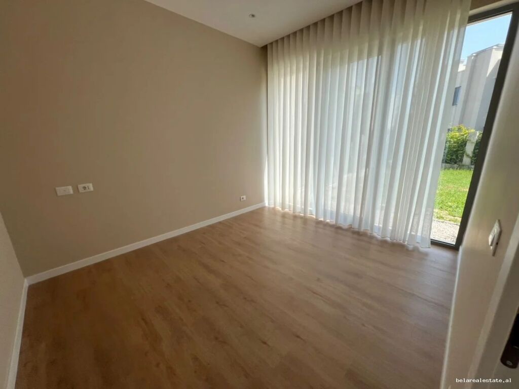 Villa a 2 Piani in Affitto al Lago Secco (ID BV22655)Tirana