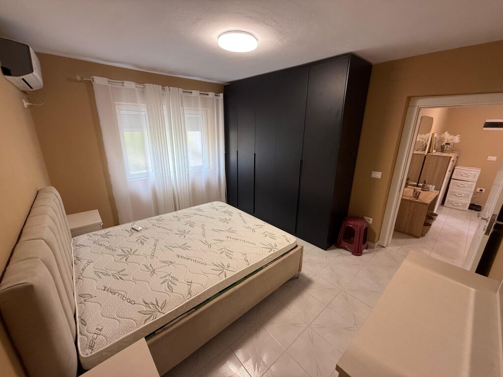 🏡 Appartamento 1+1 in affitto – Ali Demi | Vicino al nuovo Maternità “Koço Gliozheni”