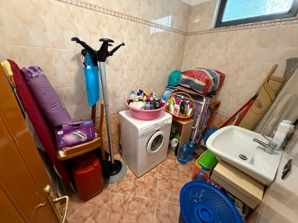 For rent 2+1+2 apartment on Kavaja Street