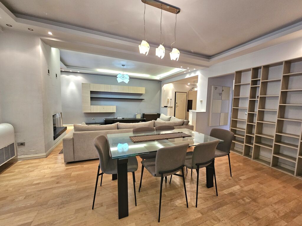🏡 SHITET APARTAMENT 2+1+2 + 2 parkime – MYSLYM SHYRI