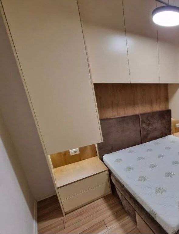 APARTAMENT  1+1+ post parkimi, Kompleksi Mangalem