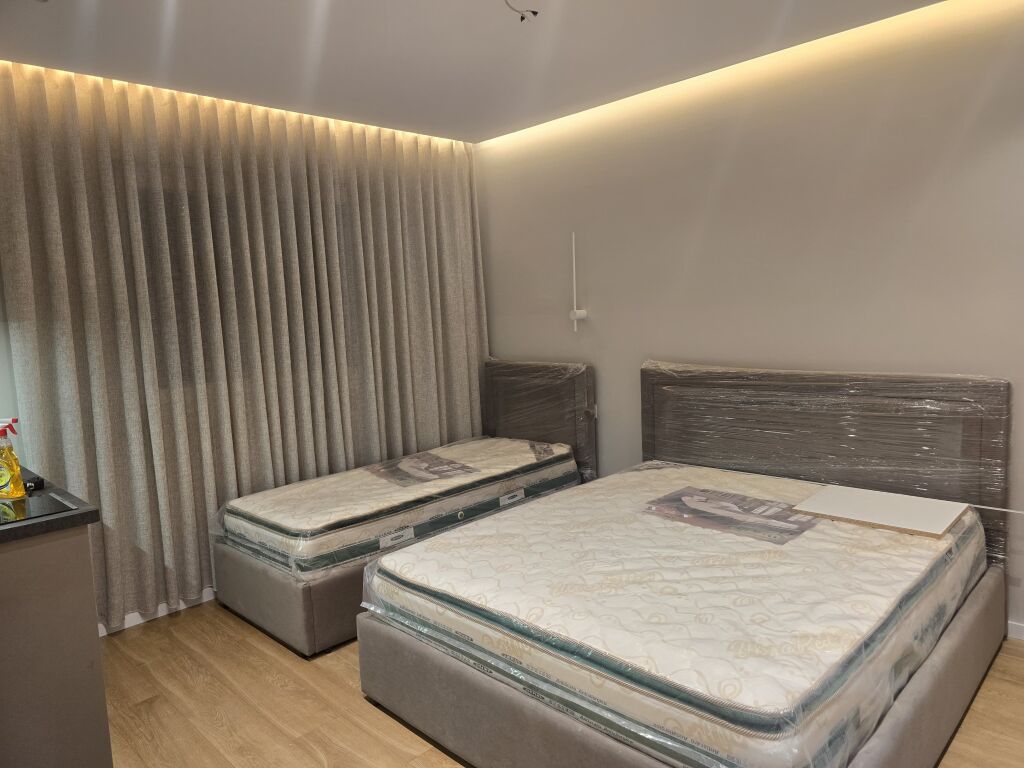 Jepet me qira garsoniere në Rrugën Hoxha Tasim