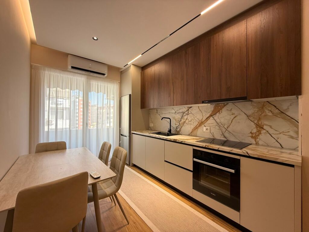 FOR SALE APARTMENT 1+1 UNAZA RE NEAR BAR ARTISTIT