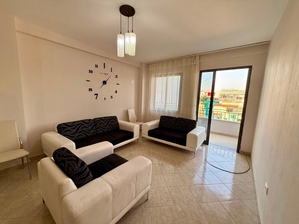 Affittasi 2+1 Complesso Grand