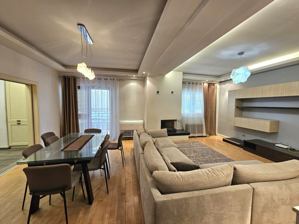 🏡 SHITET APARTAMENT 2+1+2 – MYSLYM SHYRI