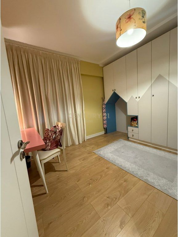 Exclusive ! SHITET APARTAMENT 2+1 RRUGA E RE E PORTIT, DURRES !