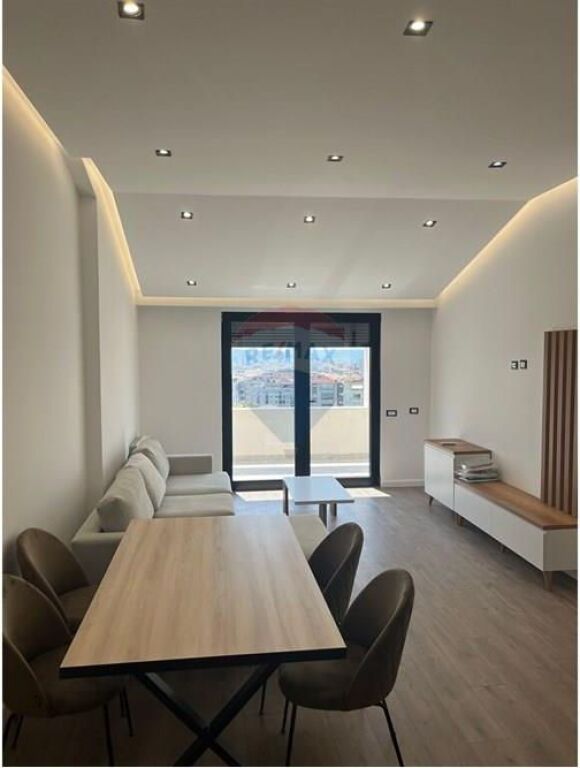 2+1 apartment in Fresk for rent
