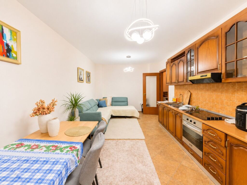 🌊 Apartment for Sale by the Sea – Golem 🌊