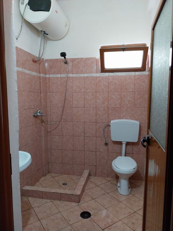 🏠 Garsoniere me qira afatgjatë në KSHA, Vlorë