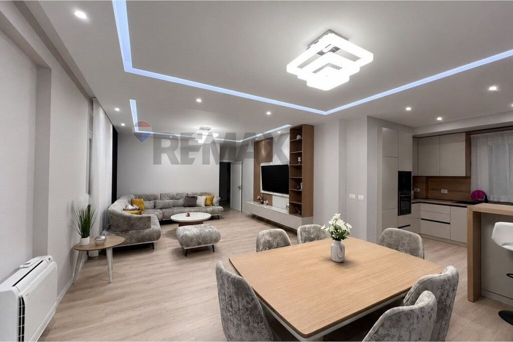 Apartment 3+1 for Rent Red School