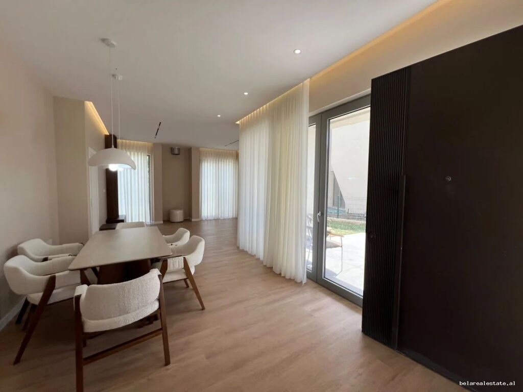 Villa a 2 Piani in Affitto al Lago Secco (ID BV22655)Tirana