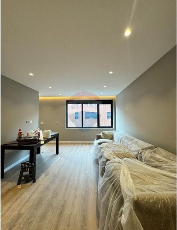 Apartment 1+1 for sale on Elbasani Street