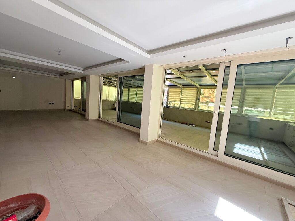 Apartment for sale 2+1+2 Shallvaret Center