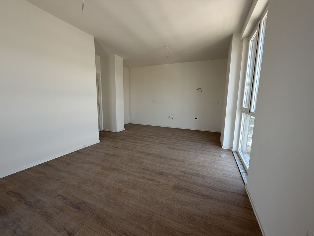 ✨ Vendesi in vendita 2+1 con veranda 📍Albulena Residence, Paskuqan