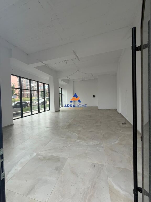 SPACE FOR RENT 112M2 "ASTIR, AURA COMPLEX" 1000 EURO (NEGOTIABLE)