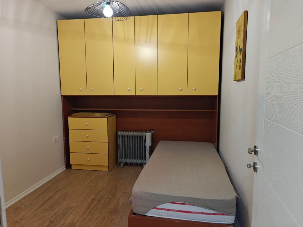 SHITET,APARTAMENT 2+1(I KONVERTUAR),PORCELAN,TIRANA ID: 530581001-93