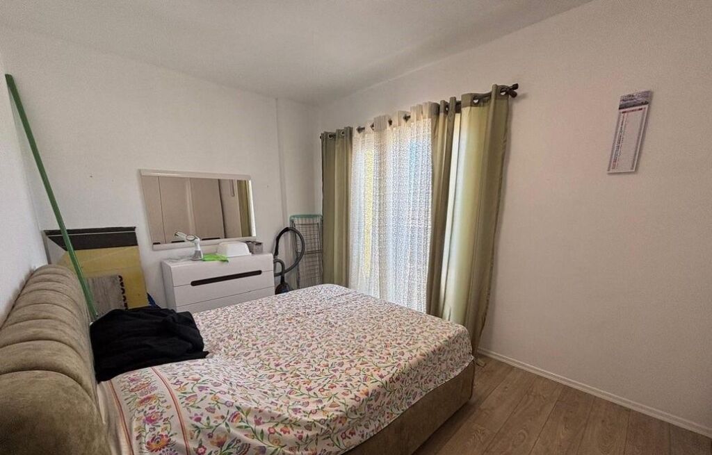 Super Appartamento 2+1 in vendita a Univers City (135 milioni di lek)