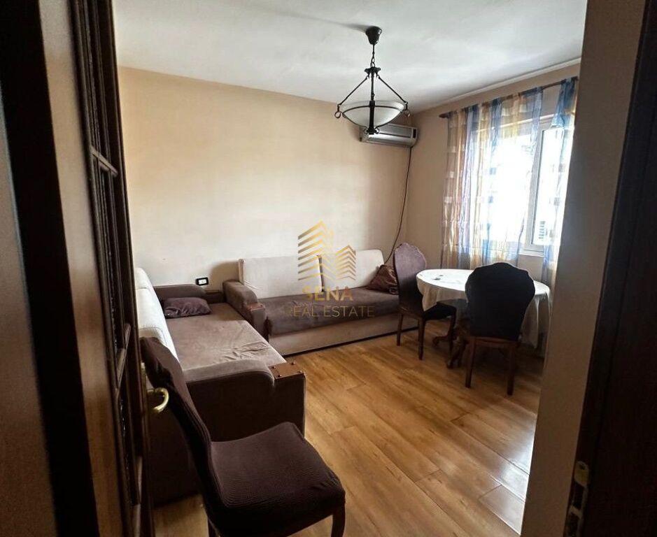 Rent, Apartment 2+1, Manastir Congress Street, 50,000 Lek/month