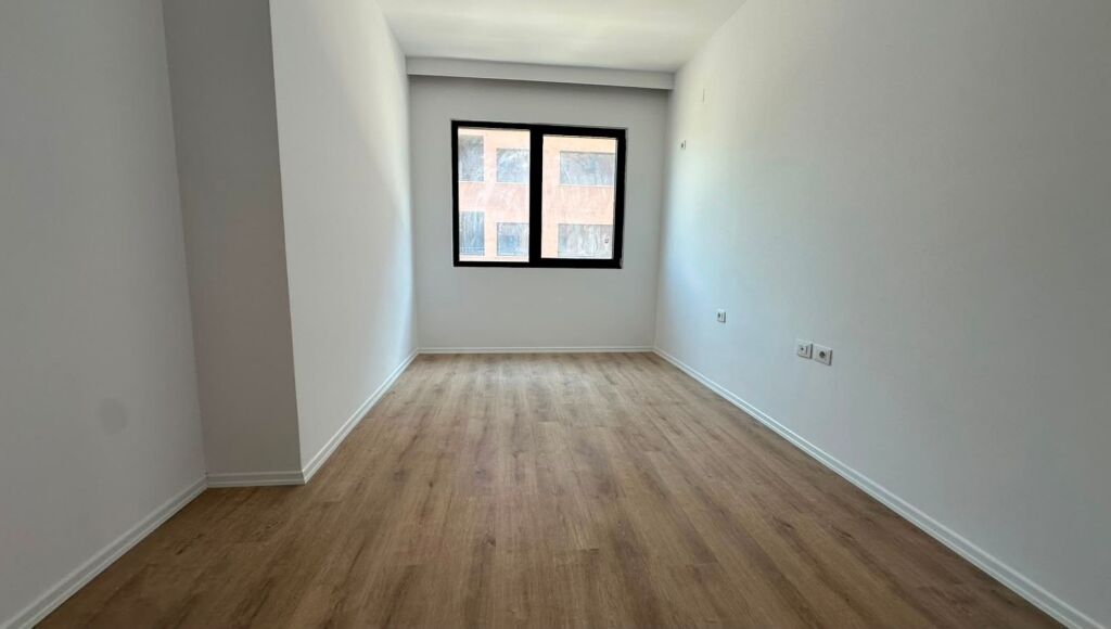 Apartament 2+1 per shitje tek Rruga e Elbasanit