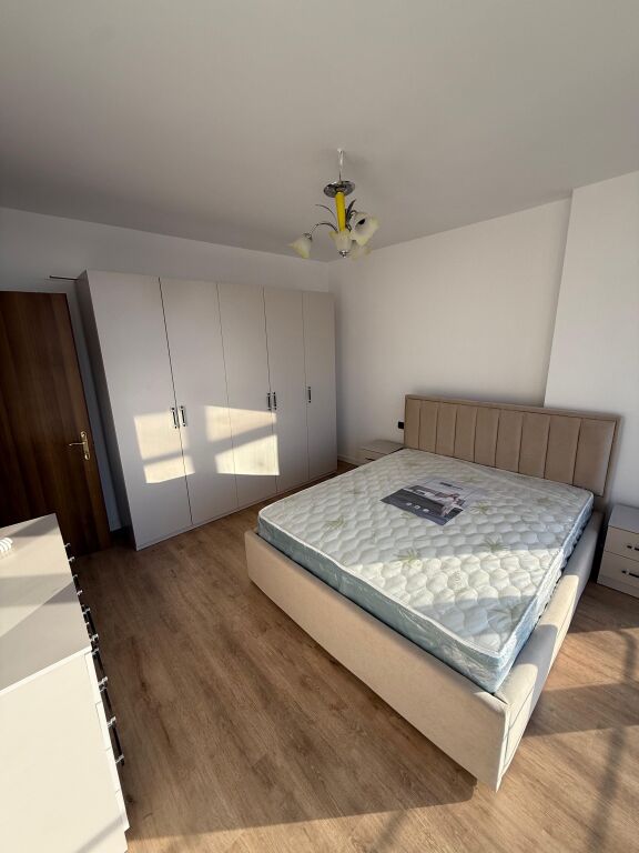 🔑QIRA - Apartament 2+1+2 tek Rr.Kavajës | GLOBE