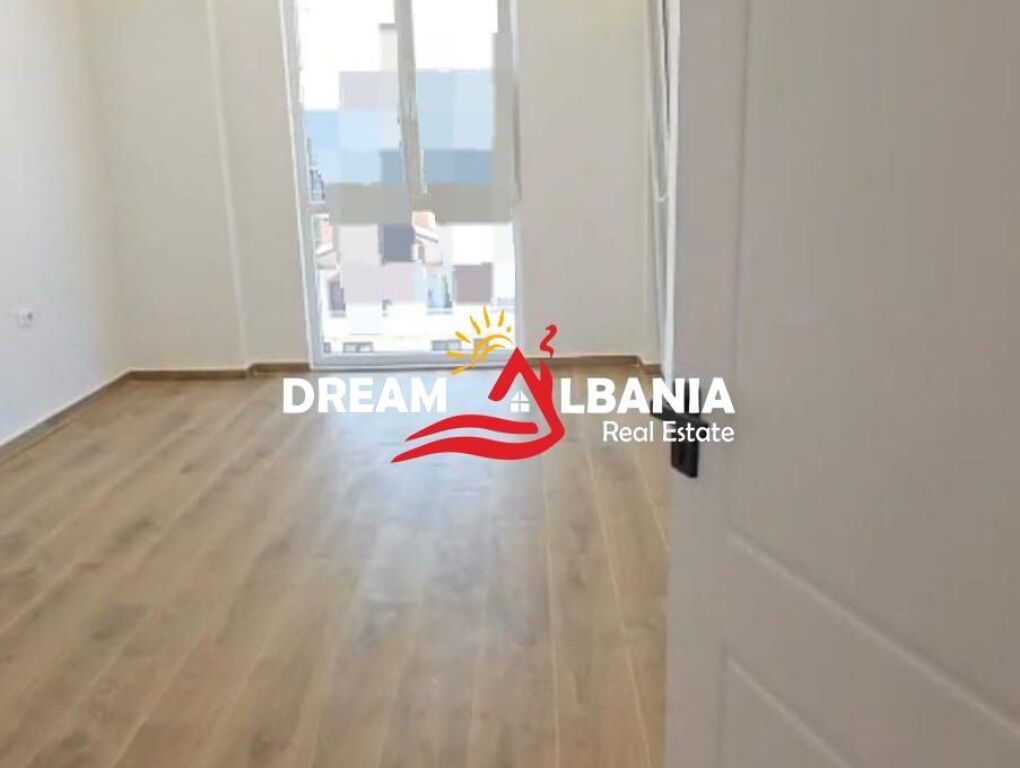 Appartamento 2+1 in Vendita Paskuqan Vicino al Sottopassaggio (ID 41212298)