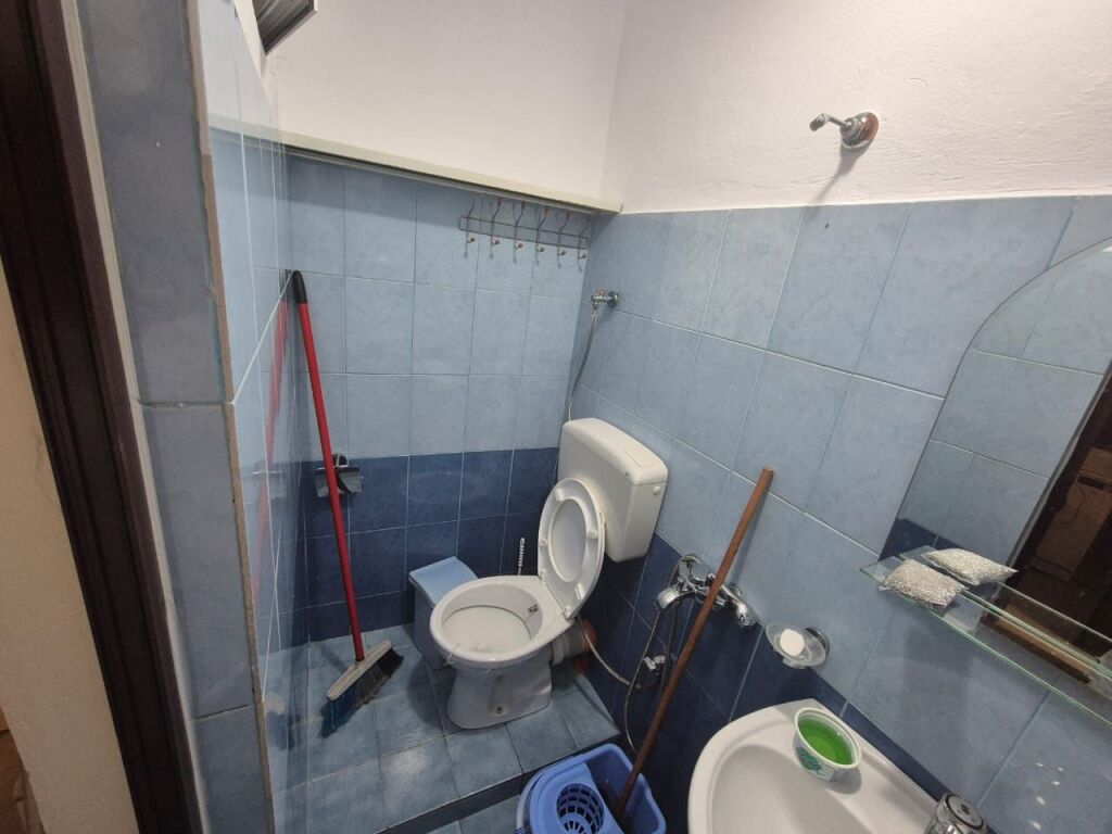 GARSIONERE 30000 LEKE.RRUGA E ELBASANIT