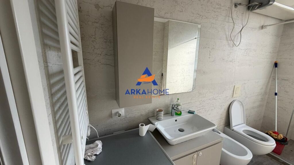 APPARTAMENTO 2+1 IN AFFITTO "LIQENI I THATE" 750 EURO