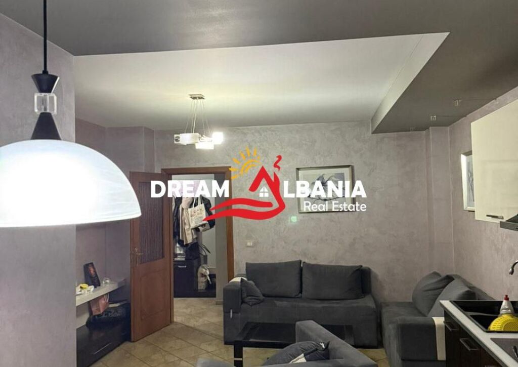 Apartament 2+1 me Qera Rruga e Kavajes, prane Square 21 (ID 5221006)